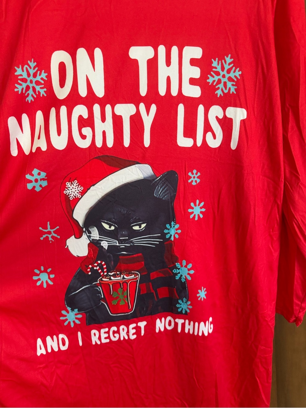 Red Long-Sleeve Holiday Graphic Nightdress - Women - Picture 2 of 6